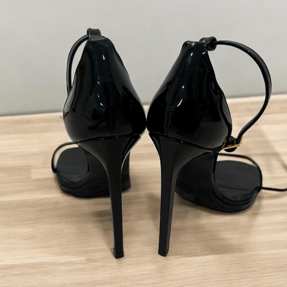 Saint Laurent Minimal Amber Patent Leather 38 Heels - Picture 4 of 7